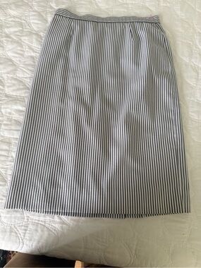 Striped Black and White Pencil Skirt